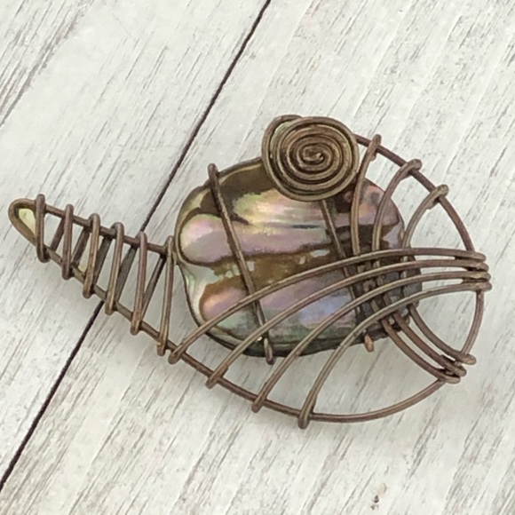 Handcrafted Artisan Wire and Abalone Shell Pin - Picture 4 of 8